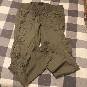 Lightweight cargo pants